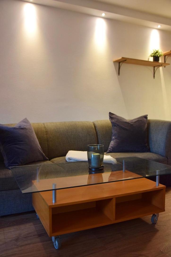 Stilvolle Wohnung Mit Balkon & Parkplatz Росток Екстериор снимка